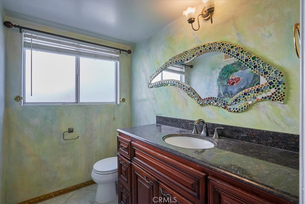 1355 Coronado Street