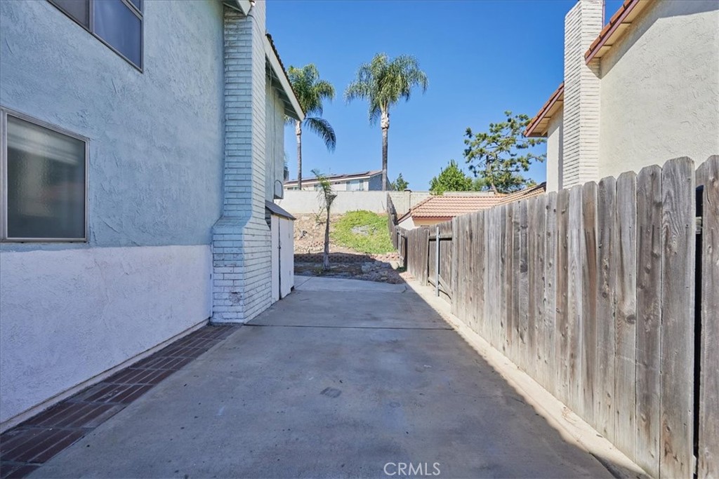 1355 Coronado Street