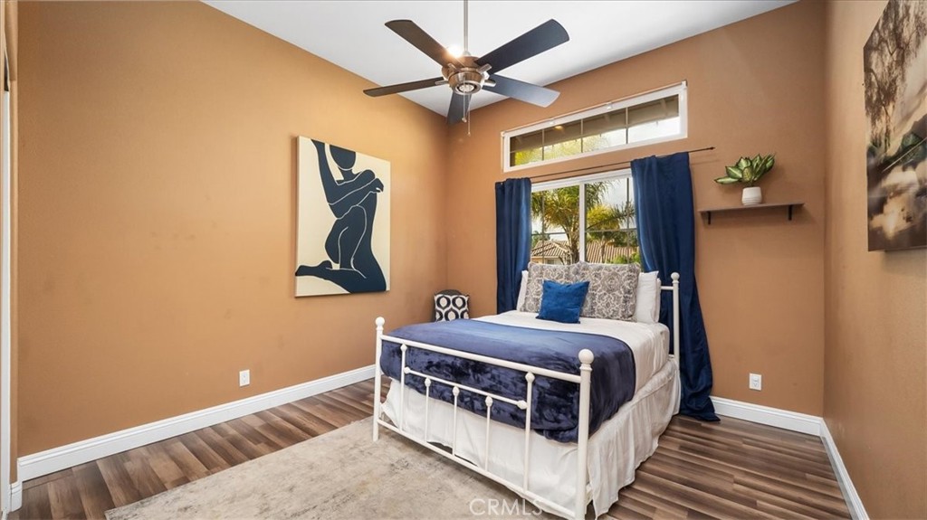 23952 Via De Gema Linda