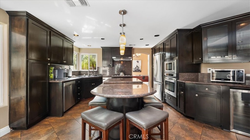 23952 Via De Gema Linda