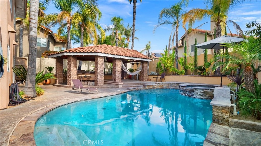 23952 Via De Gema Linda