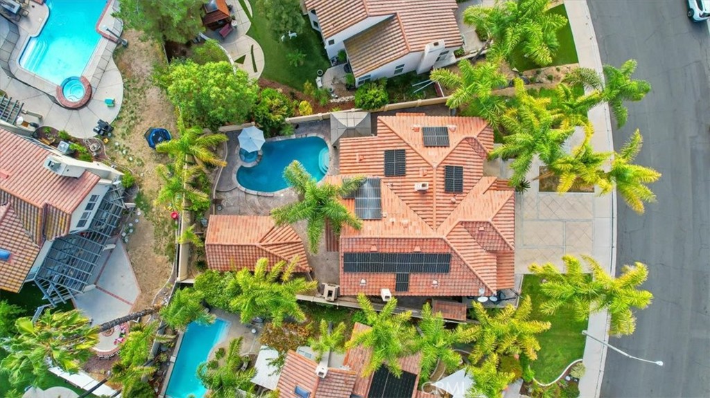 23952 Via De Gema Linda