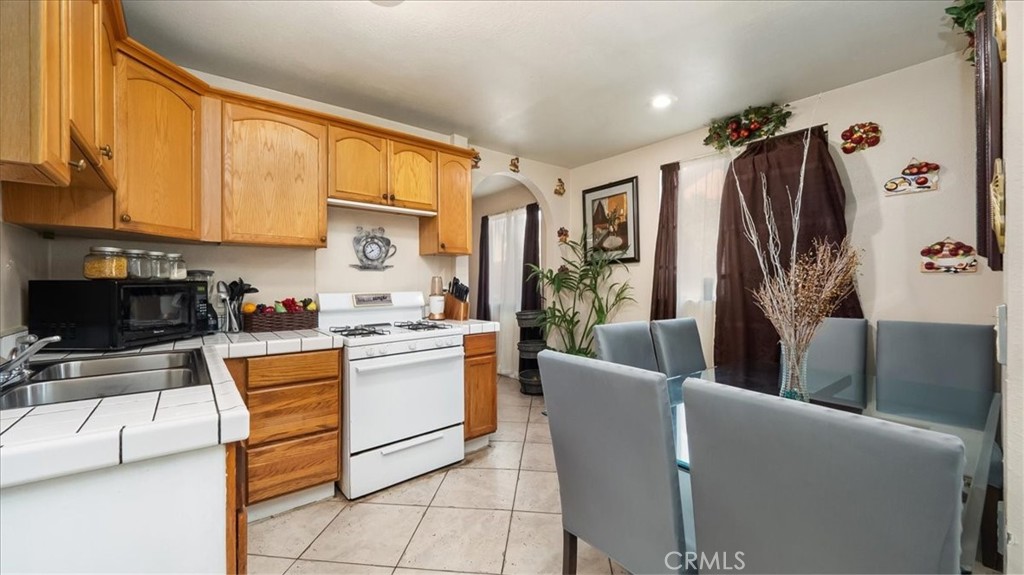 1445 N Florida Street