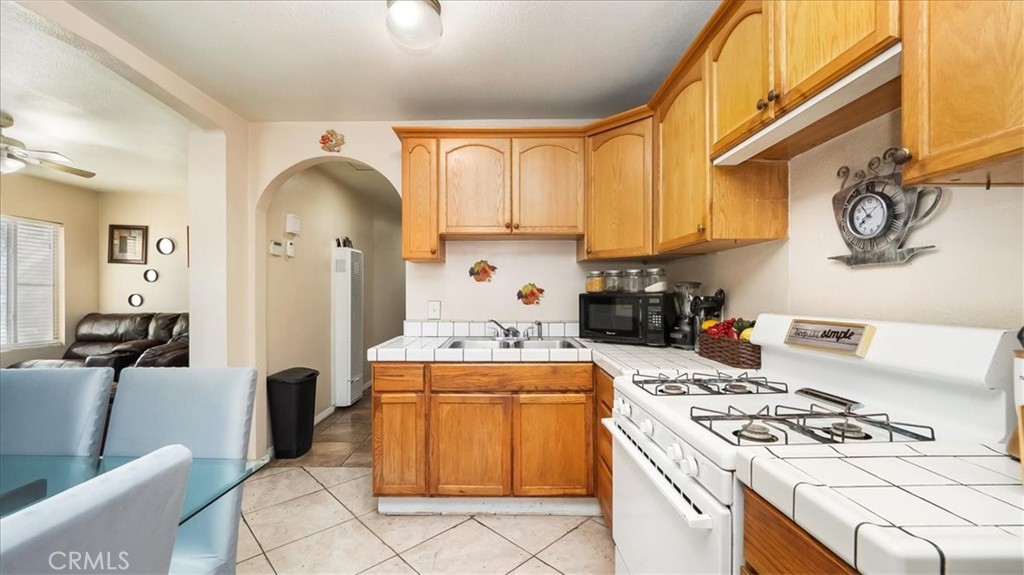 1445 N Florida Street