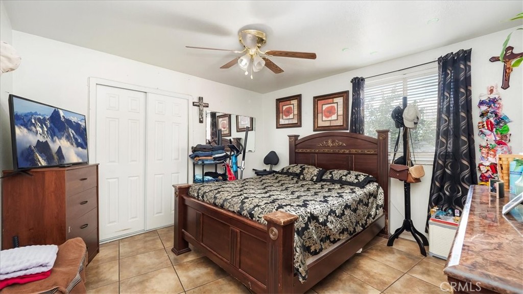 1445 N Florida Street