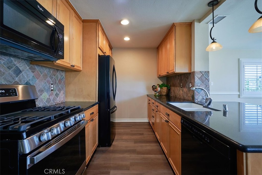 3924 Yellowstone Circle