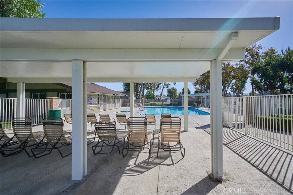 3924 Yellowstone Circle