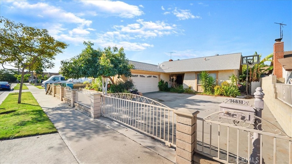 14831 Yarborough Street