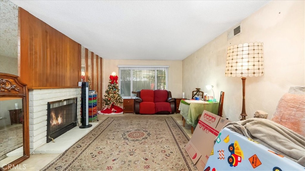 14831 Yarborough Street