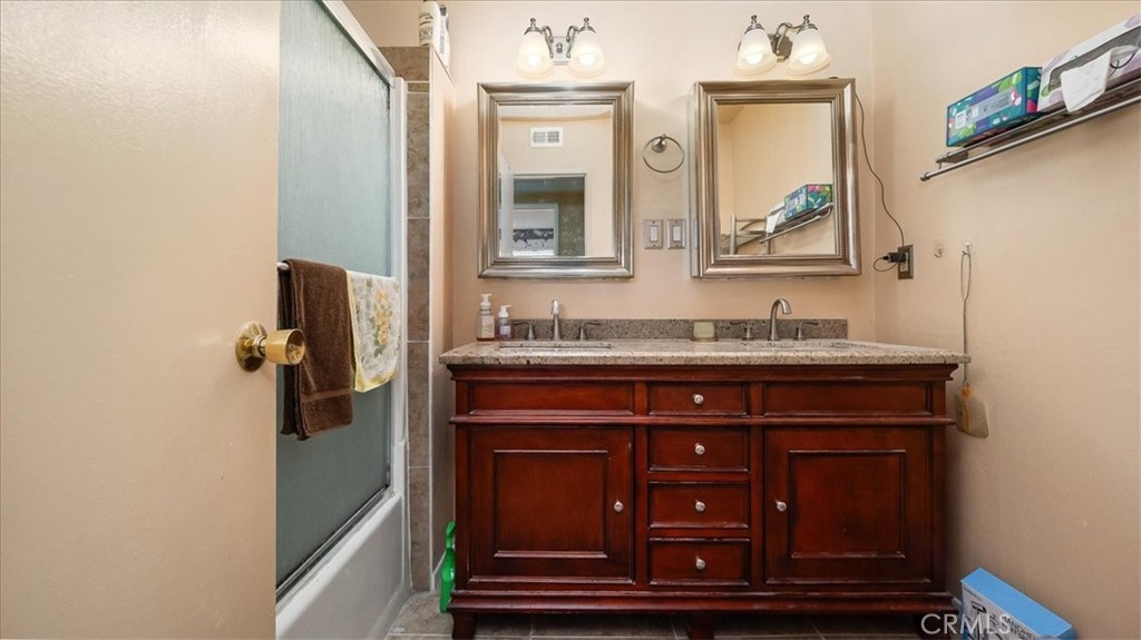 14831 Yarborough Street