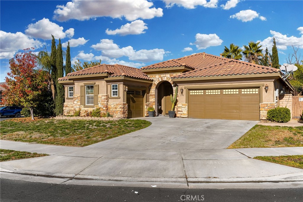 3370 Chickasaw Court