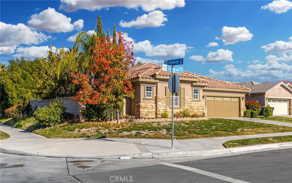 3370 Chickasaw Court