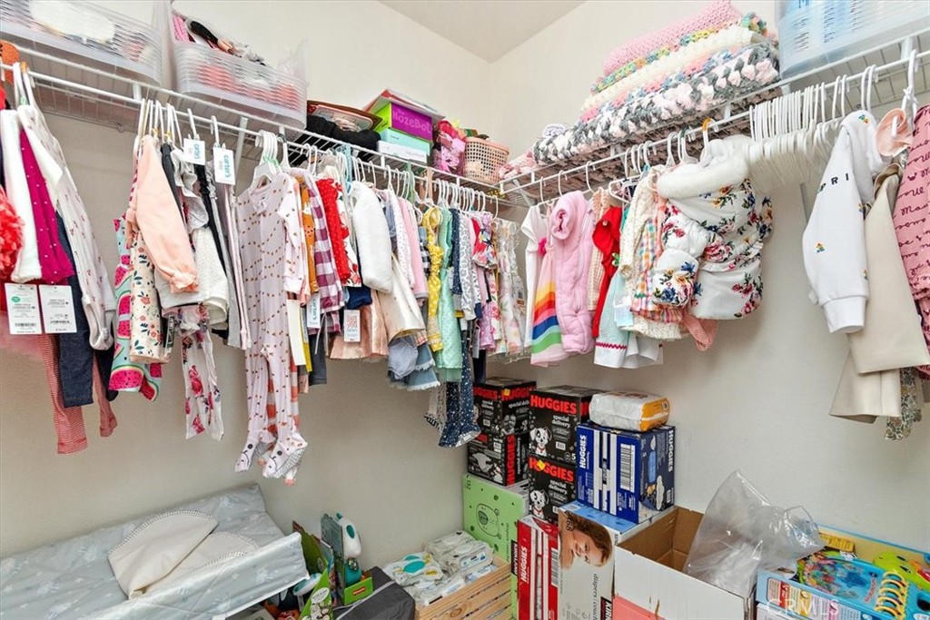 2391 Vineyard Street