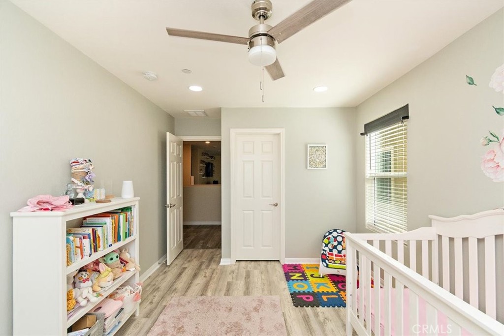 2391 Vineyard Street