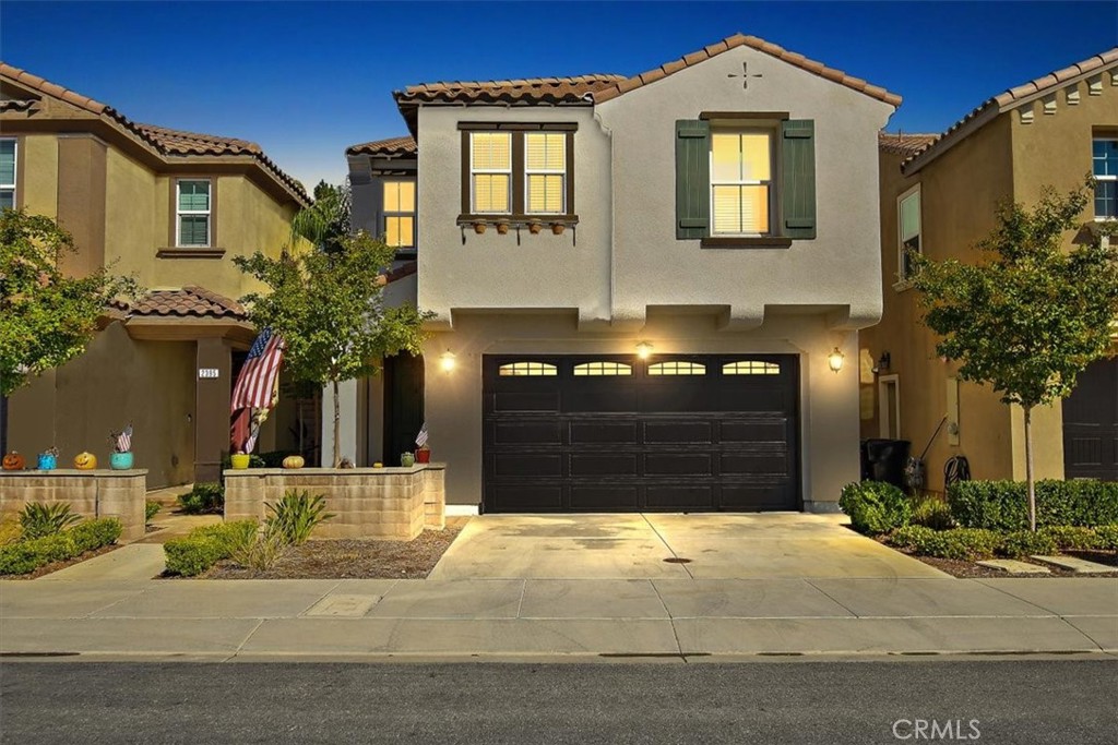 2391 Vineyard Street