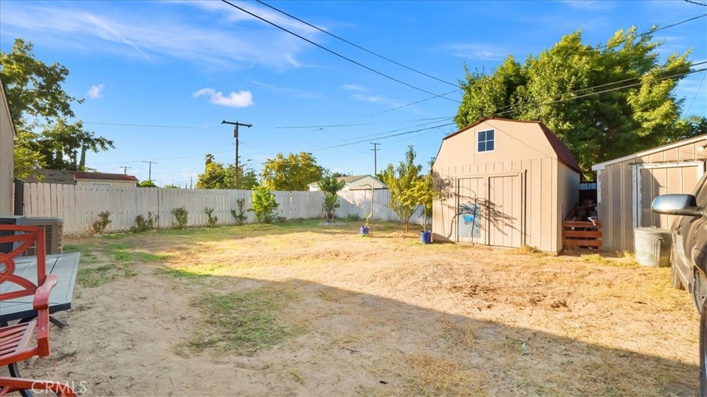 262 E Alexander Avenue