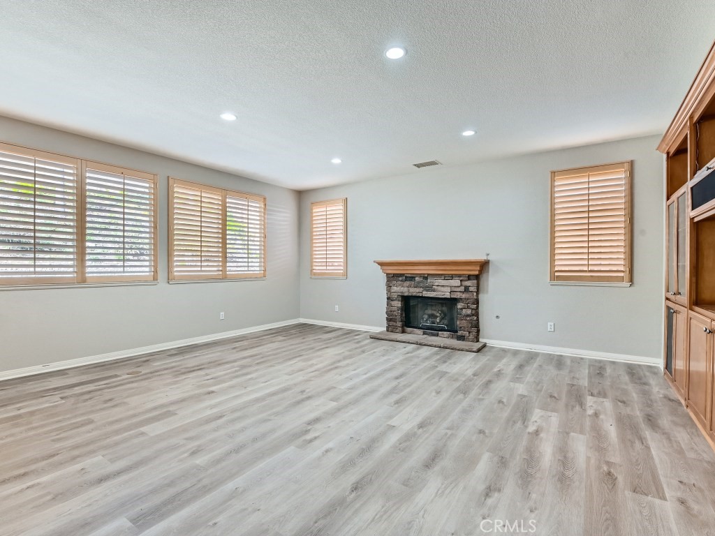 5846 Greyville Place