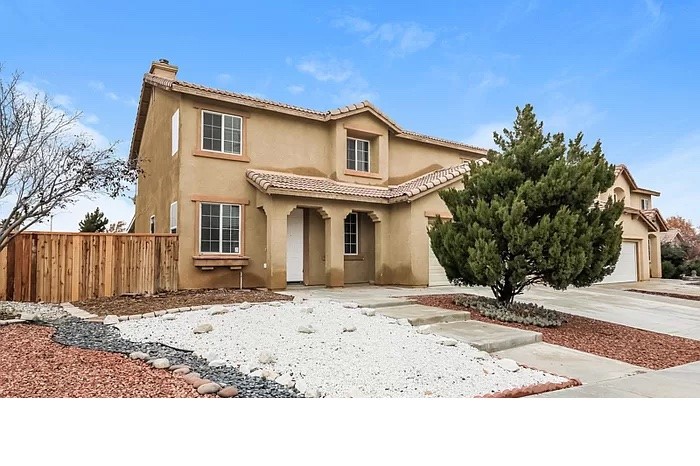 12668 Biscayne Avenue