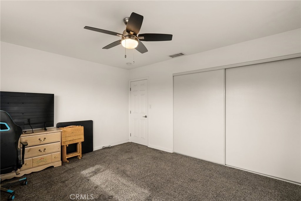 11511 Hawthorne Avenue