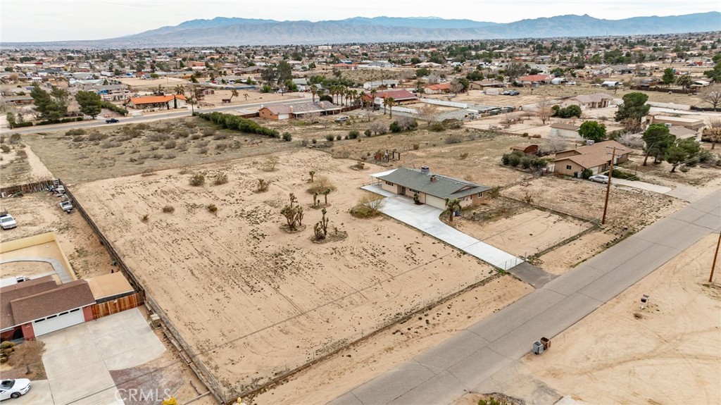 11511 Hawthorne Avenue