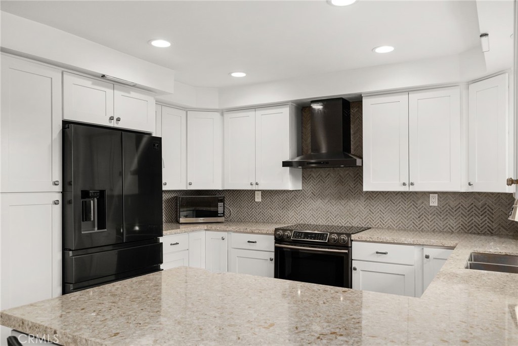 11511 Hawthorne Avenue