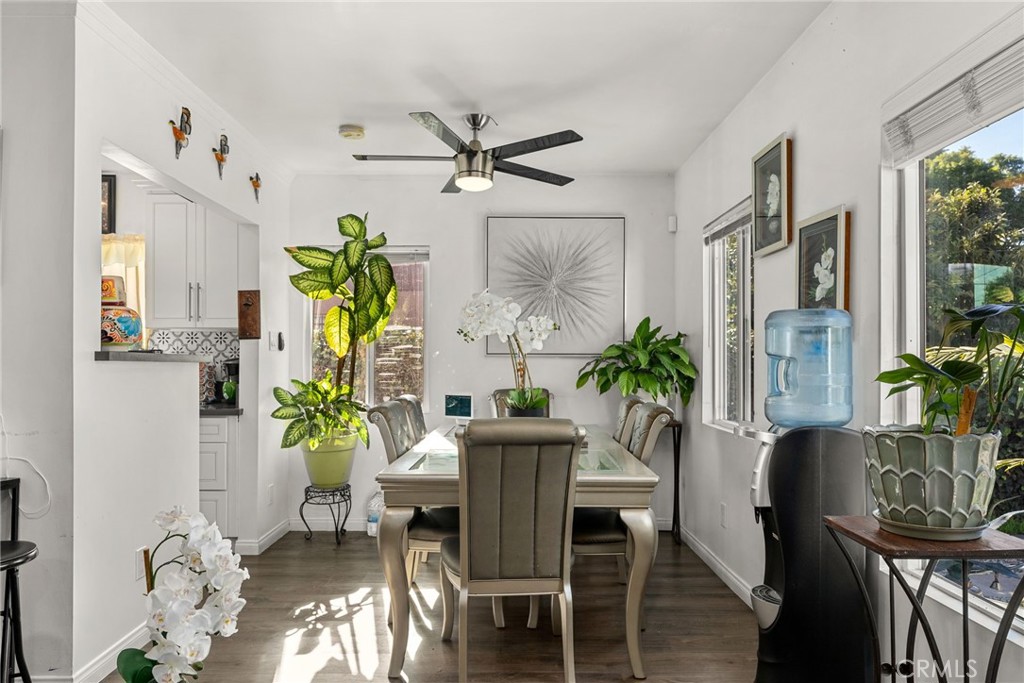 1734 N Spring Avenue