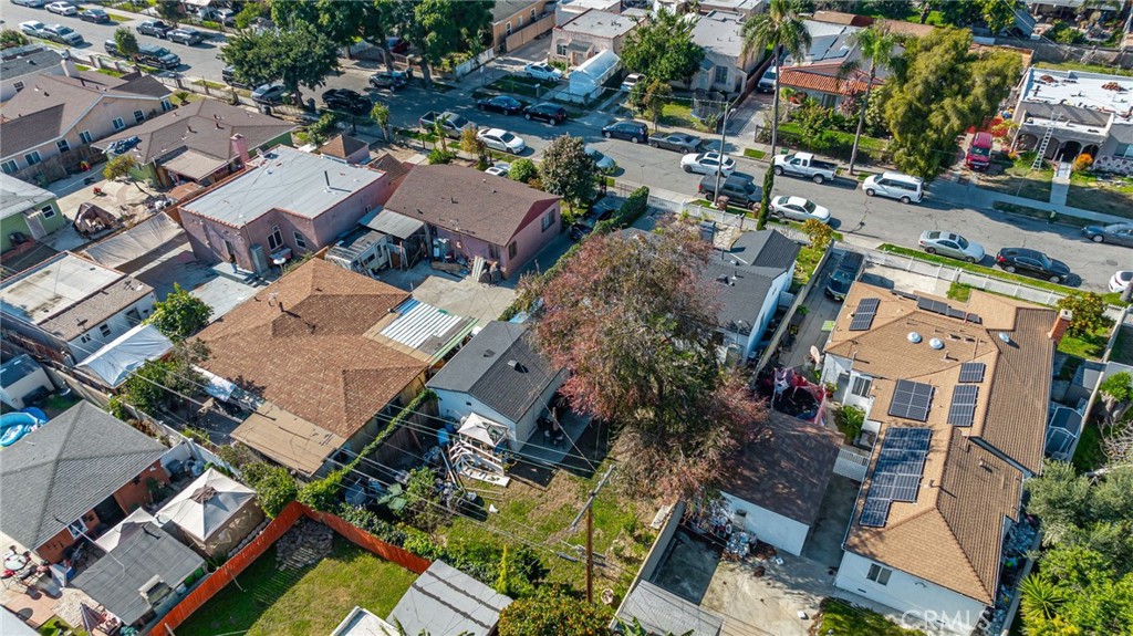 1734 N Spring Avenue