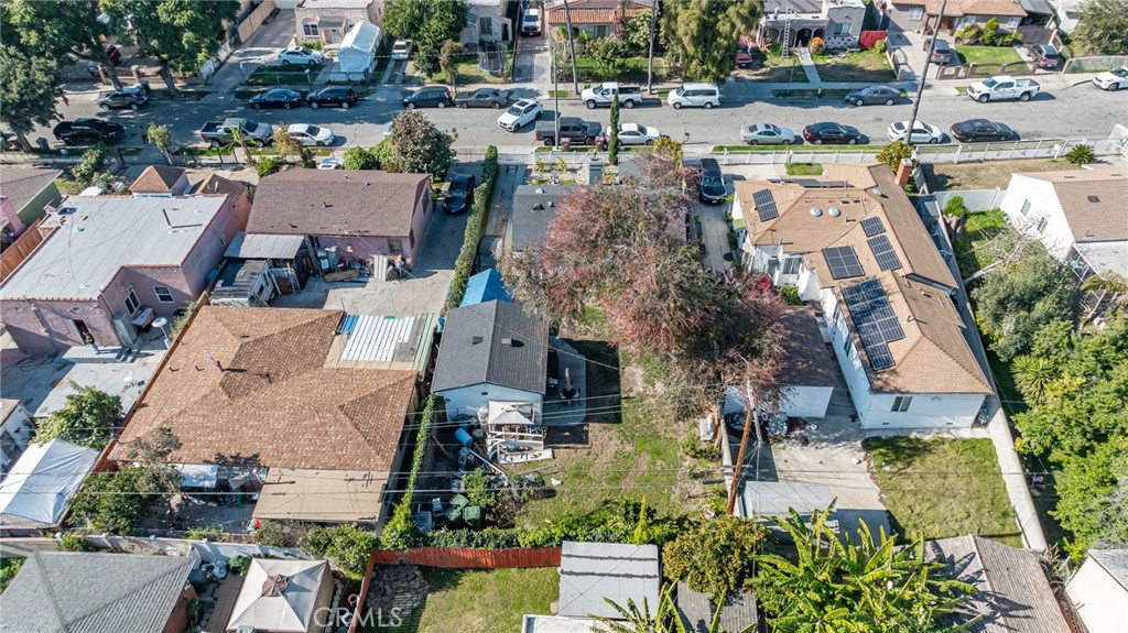 1734 N Spring Avenue