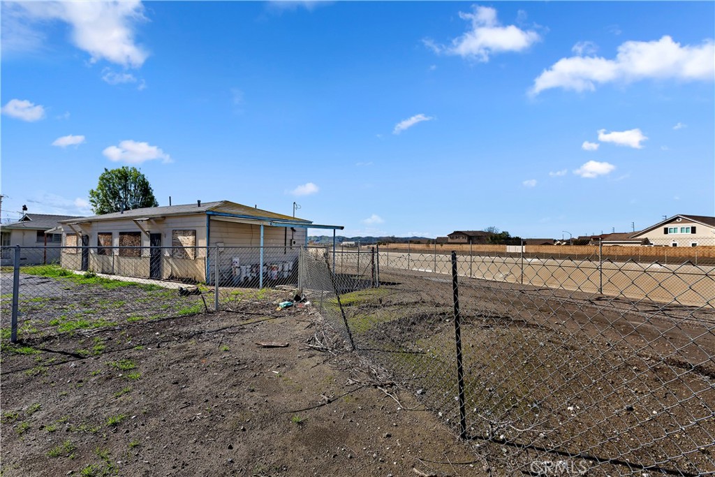 14711 Walters Street