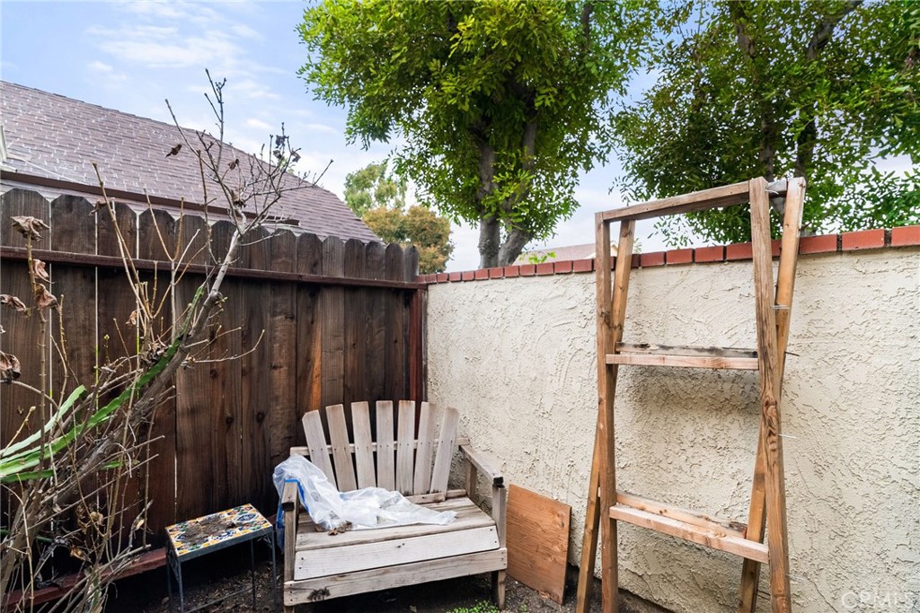 2058 E Yale Street B