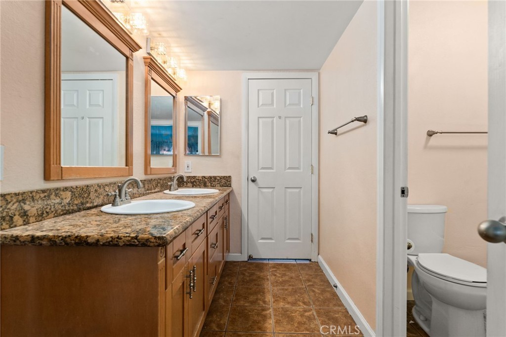 2058 E Yale Street B