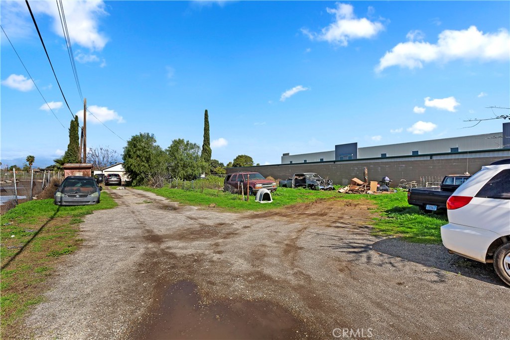 14611 Chandler Street