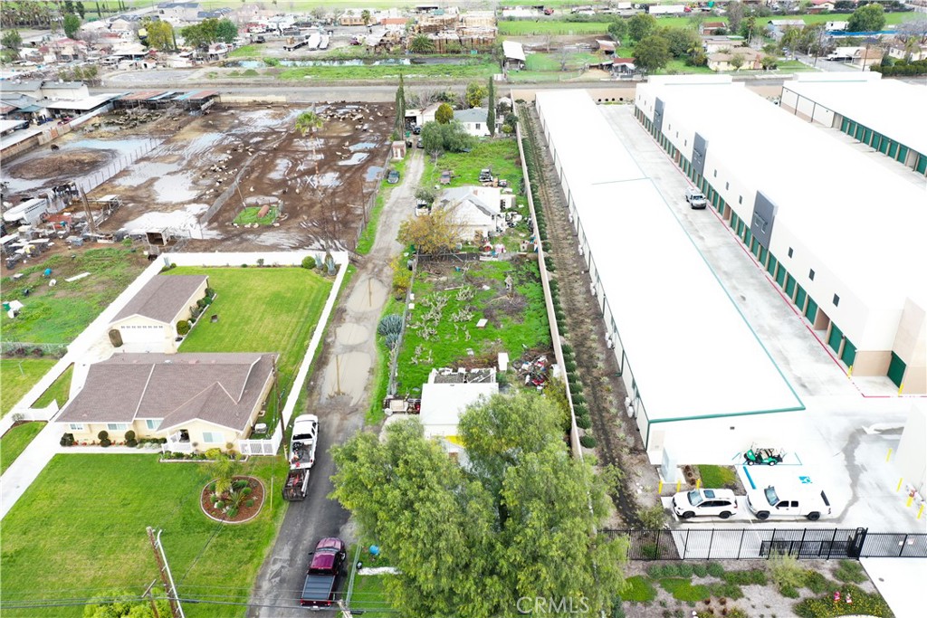 14611 Chandler Street