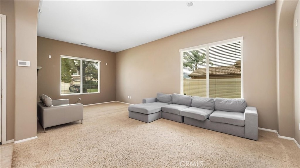 32028 Calle Caballos