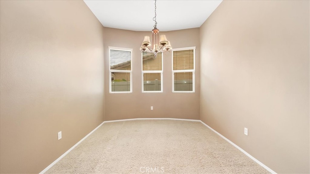 32028 Calle Caballos