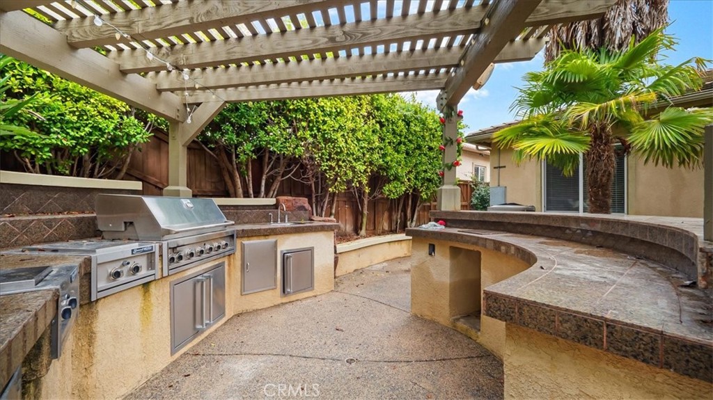 32028 Calle Caballos