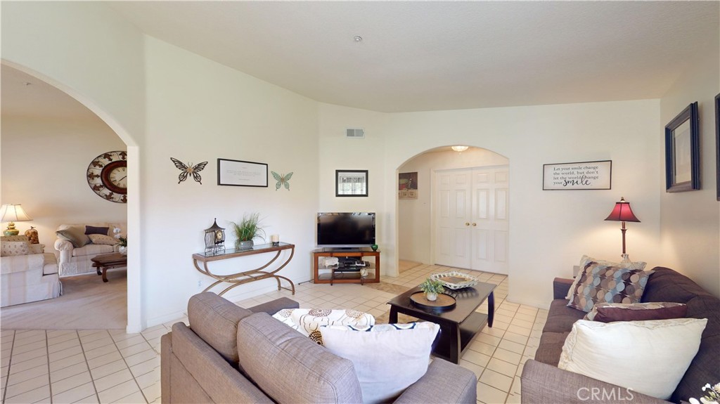 1257 Upland Hills Drive N