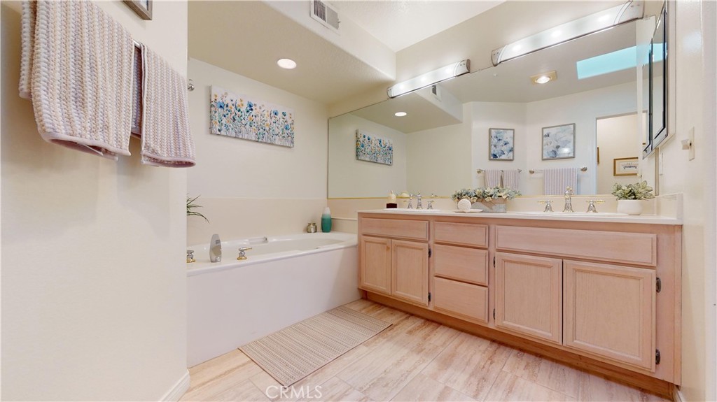 1257 Upland Hills Drive N