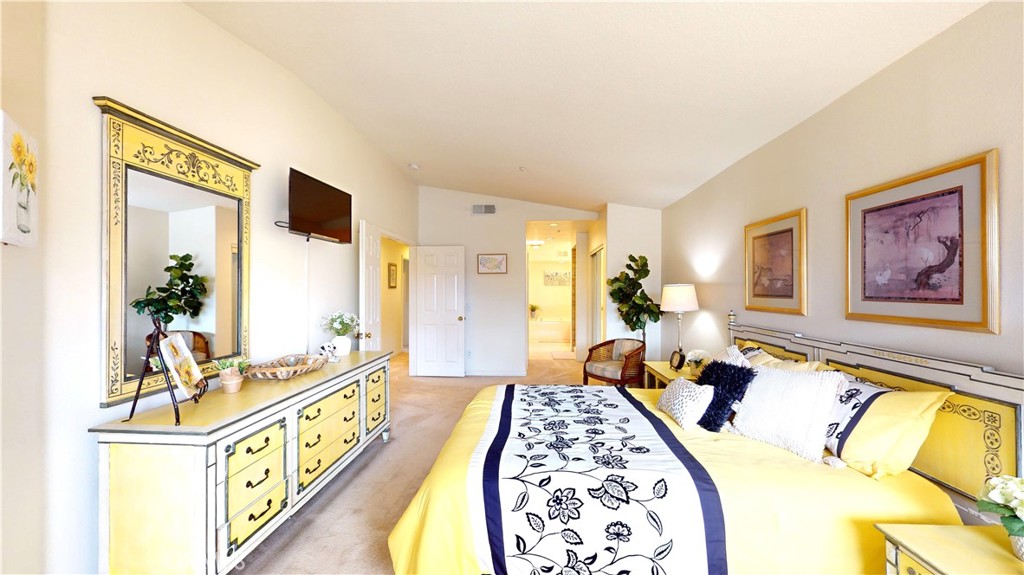 1257 Upland Hills Drive N