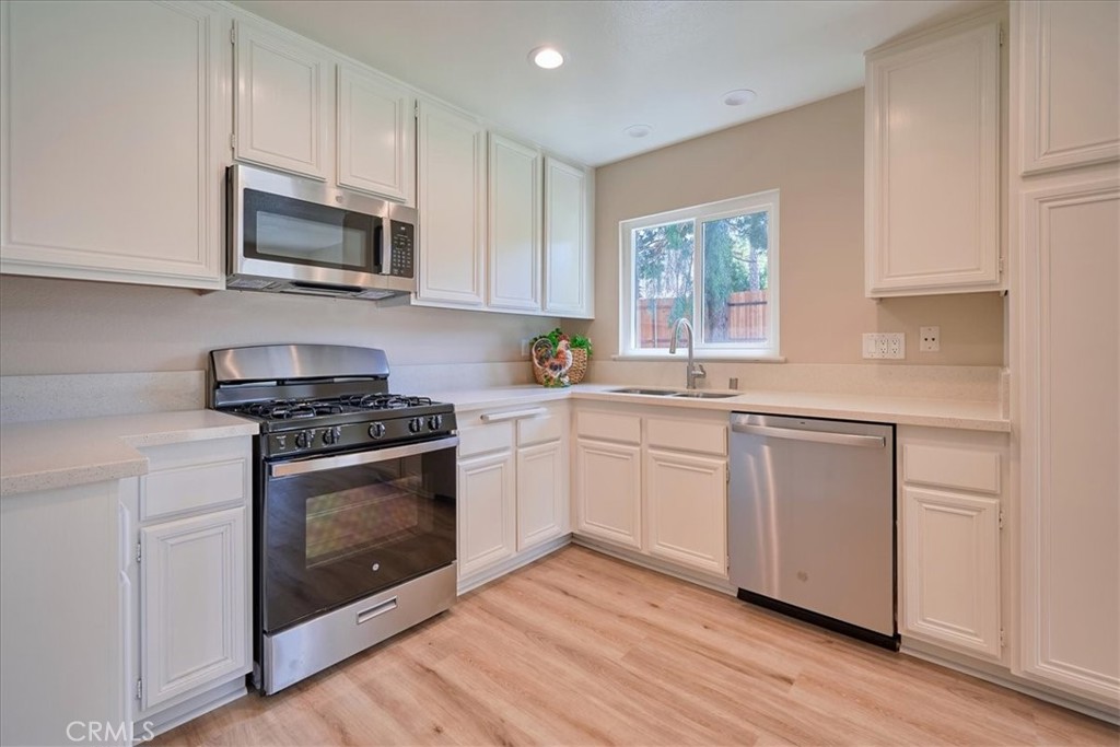 618 Santa Paula Street