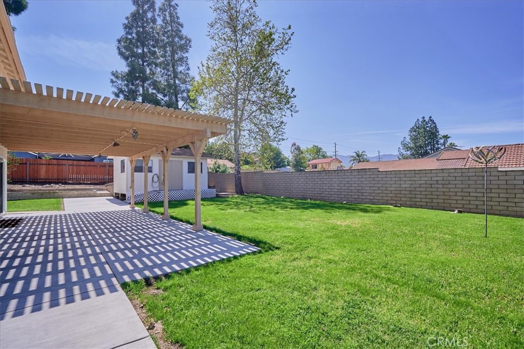 618 Santa Paula Street