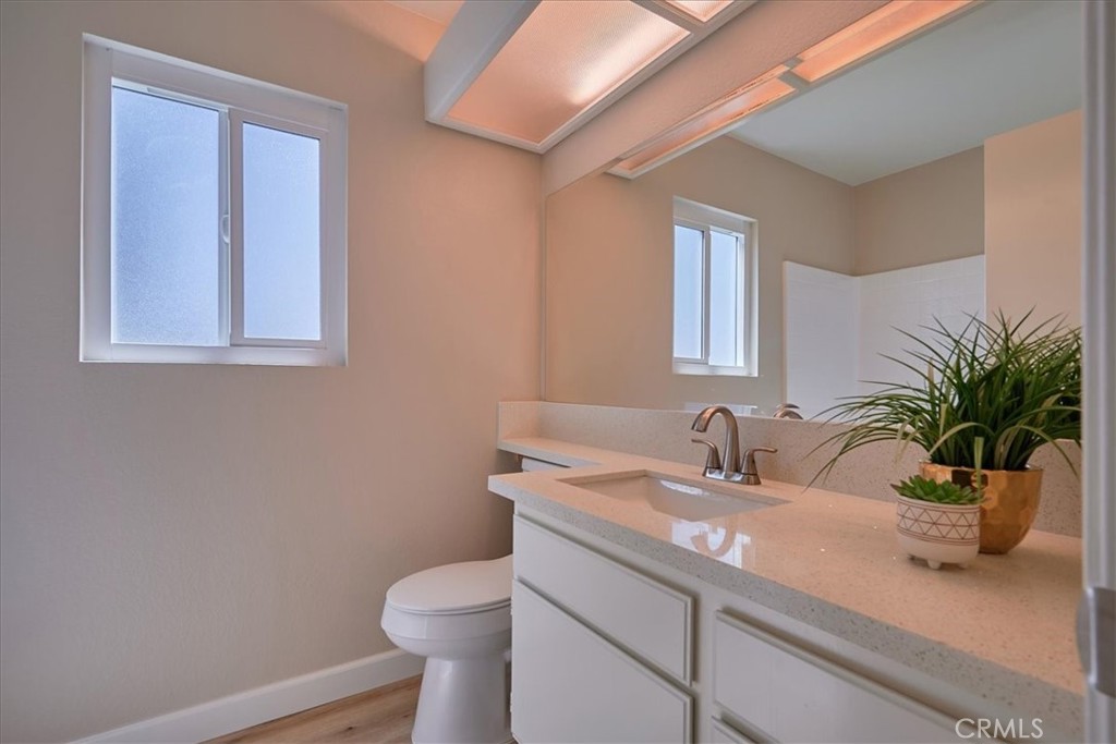 618 Santa Paula Street