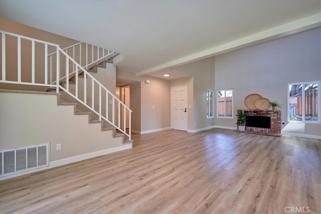 618 Santa Paula Street