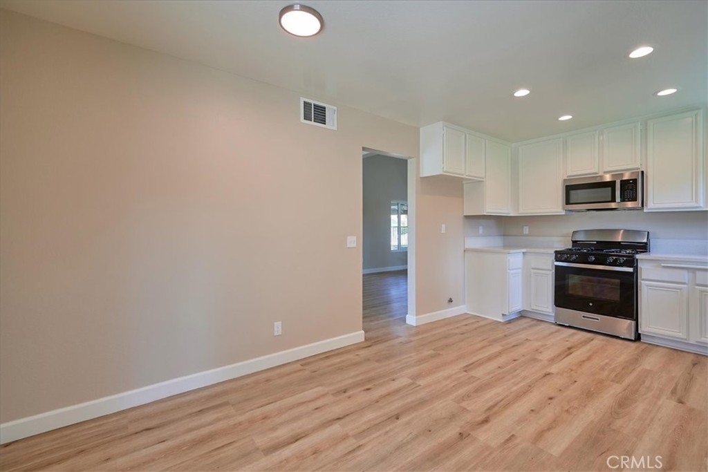 618 Santa Paula Street