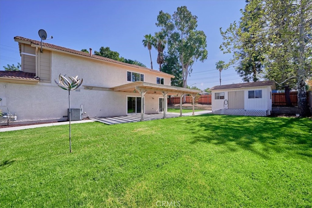 618 Santa Paula Street