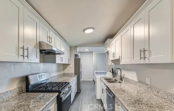 17008 E Brookport Street