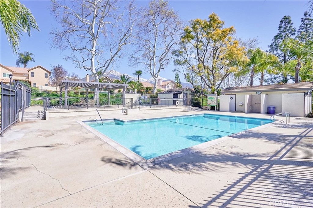 1362 Sunrise Circle N