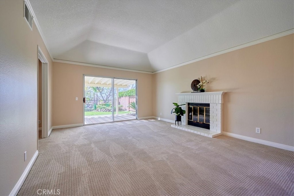 1362 Sunrise Circle N