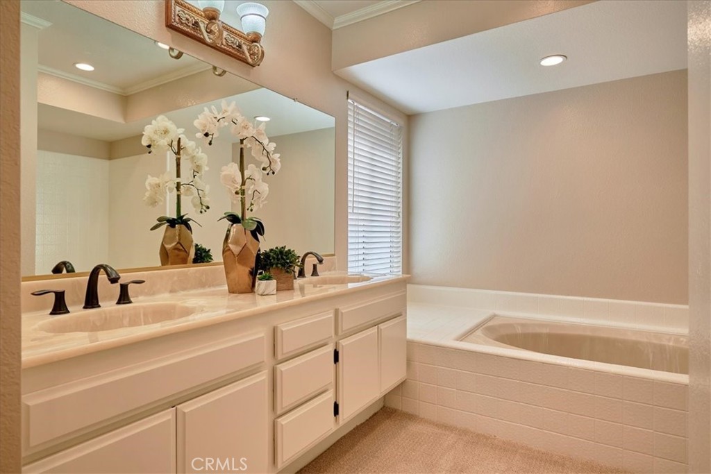 1362 Sunrise Circle N