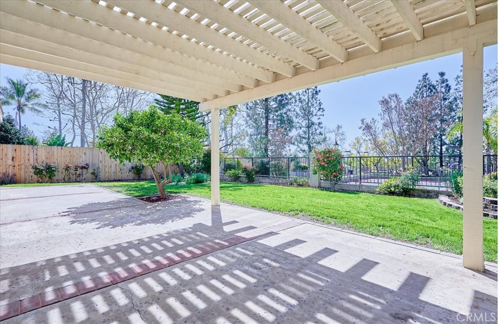 1362 Sunrise Circle N